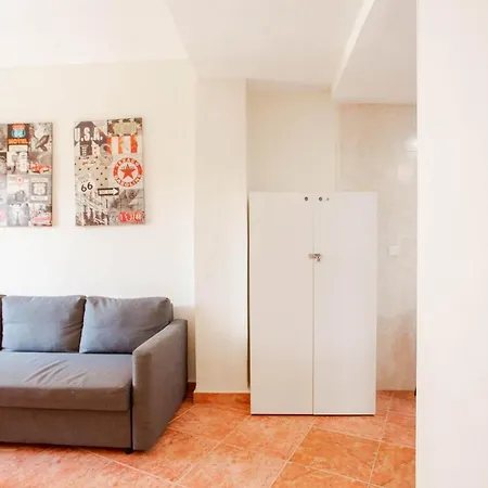 Malvarosa Beach Economy Apartment Valencia