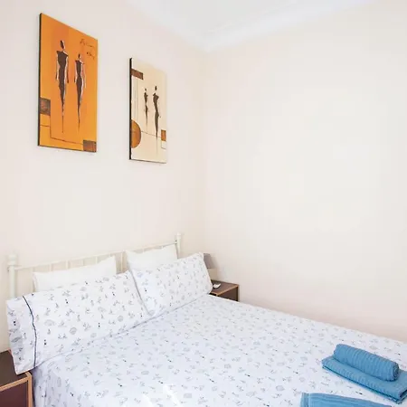 Malvarosa Beach Economy Valencie